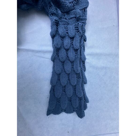 Sadie and Sage Cornflower Blue Small Cottagecore Whimsy Scalloped Cardigan - Picture 4 of 8
